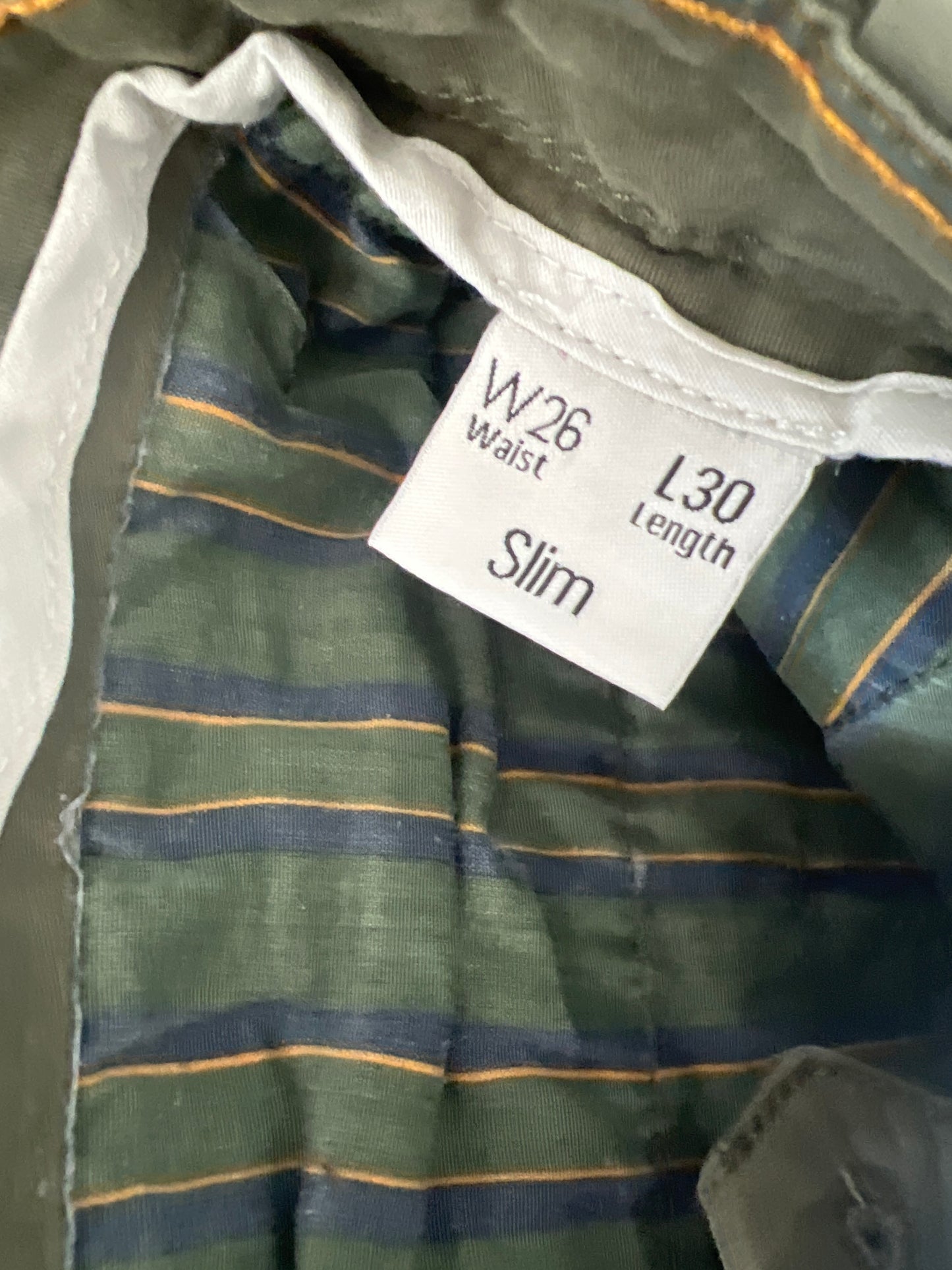 Pantalon slim Sasha kaki