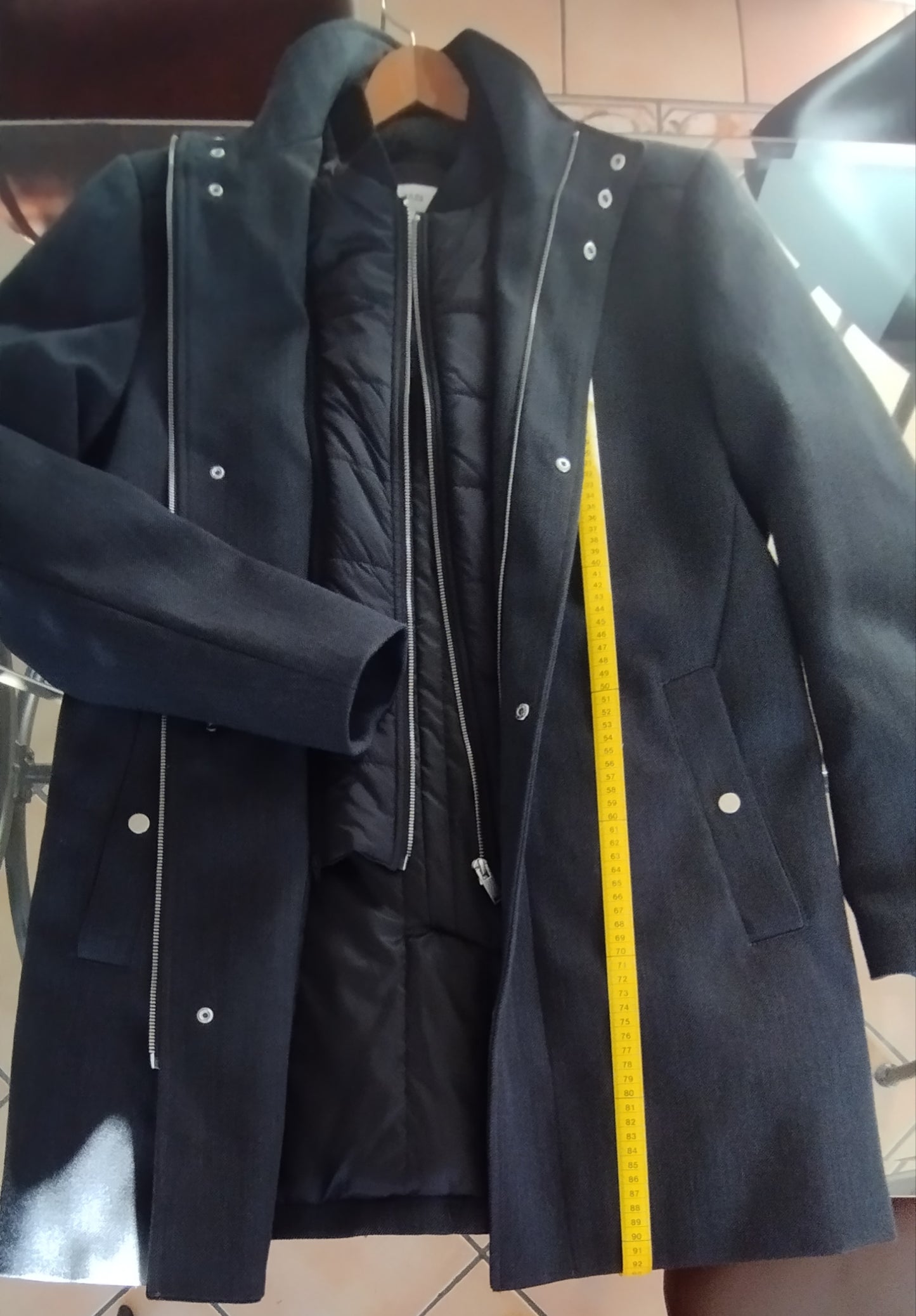 Manteau zippé col montant