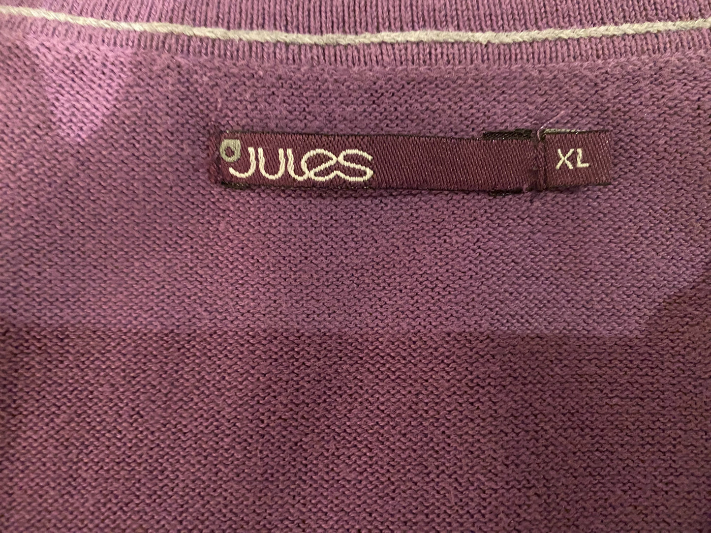 Pull violet col V
