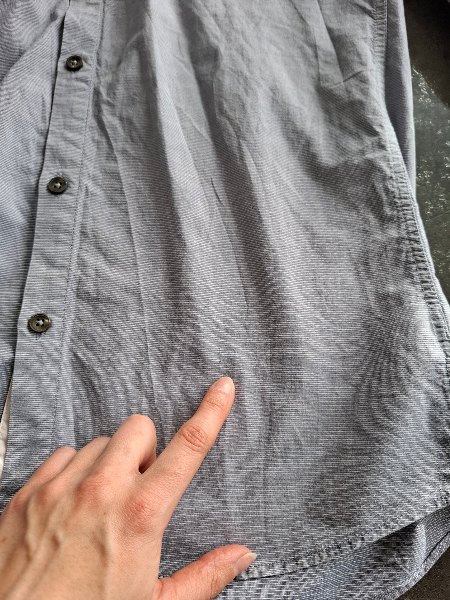 Chemise unie bleu clair col blanc T2