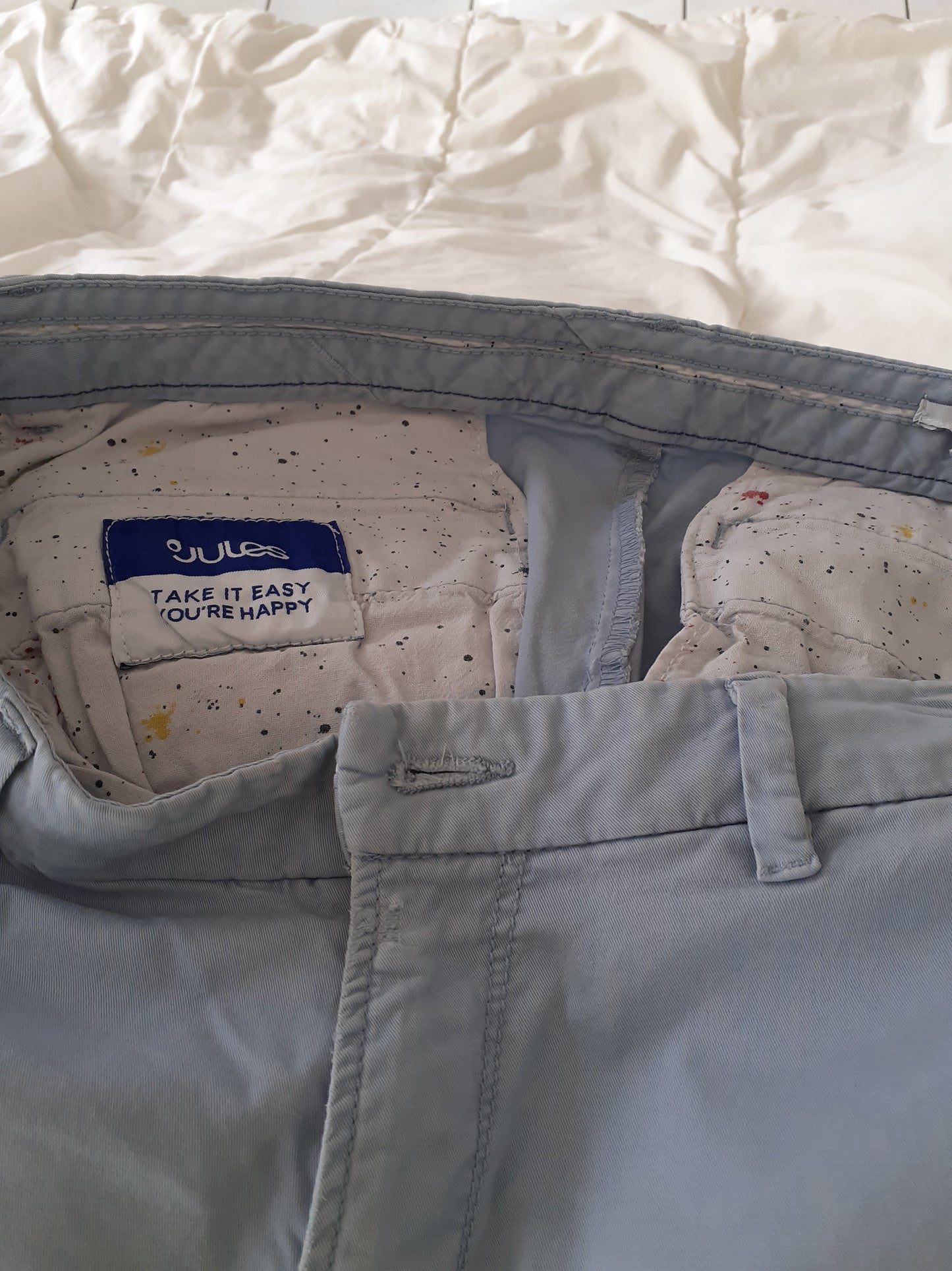 Pantalon bleu ciel t 40
