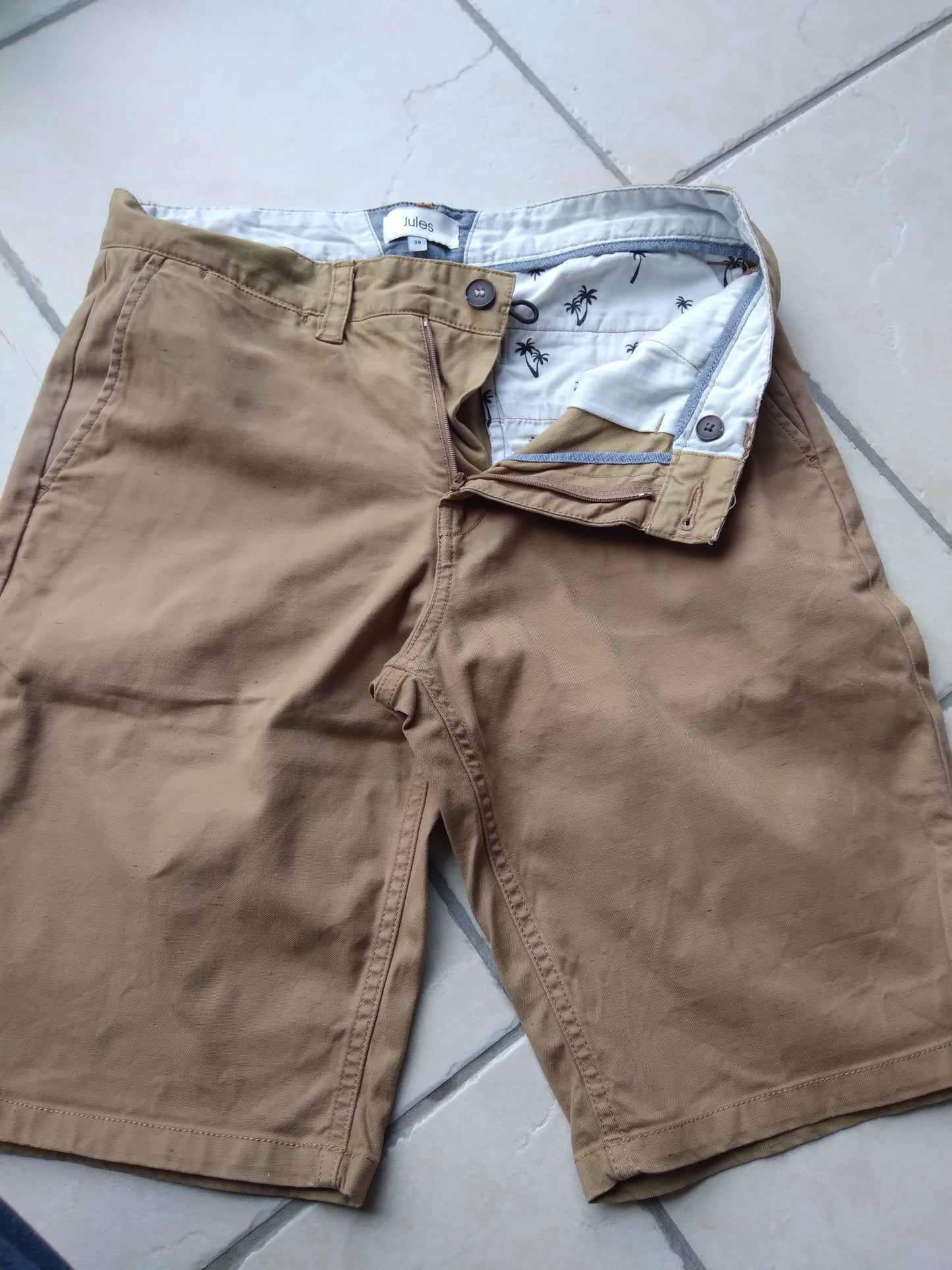 bernuda marron