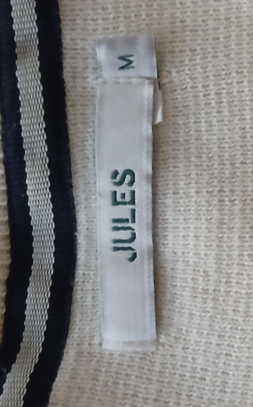 Pull marinière épaule boutonnée