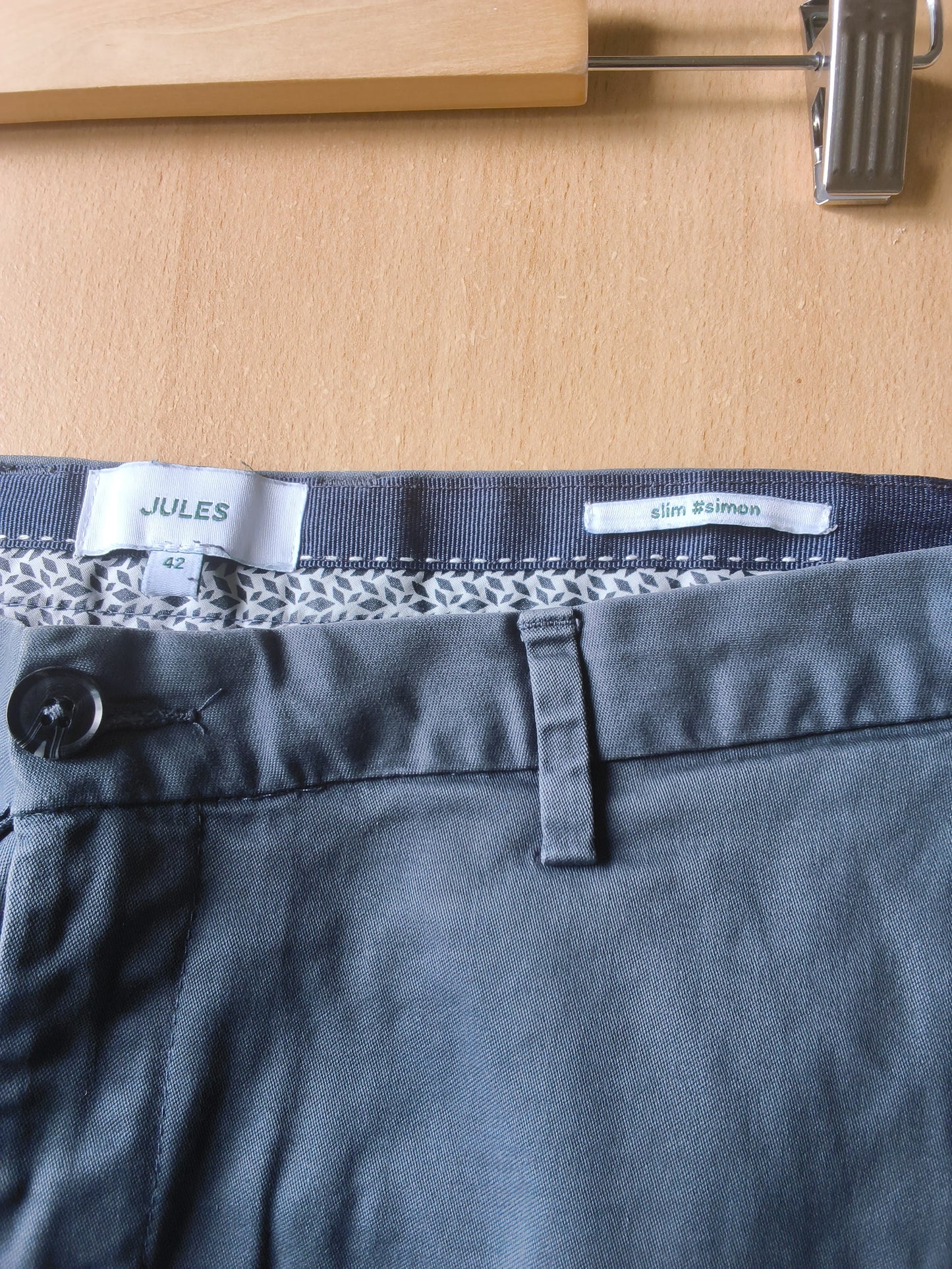 Pantalon chino slim t 42