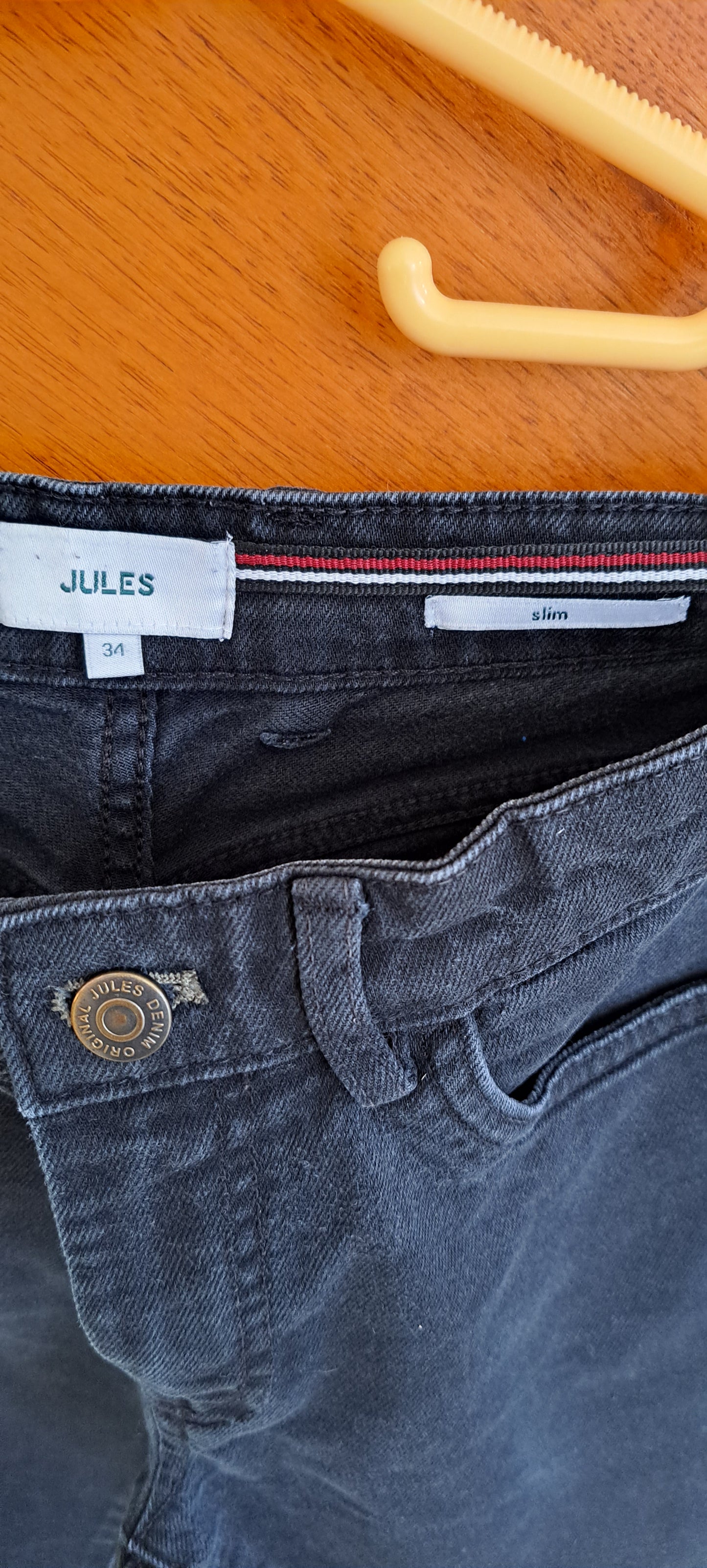 Jean noir Slim T34