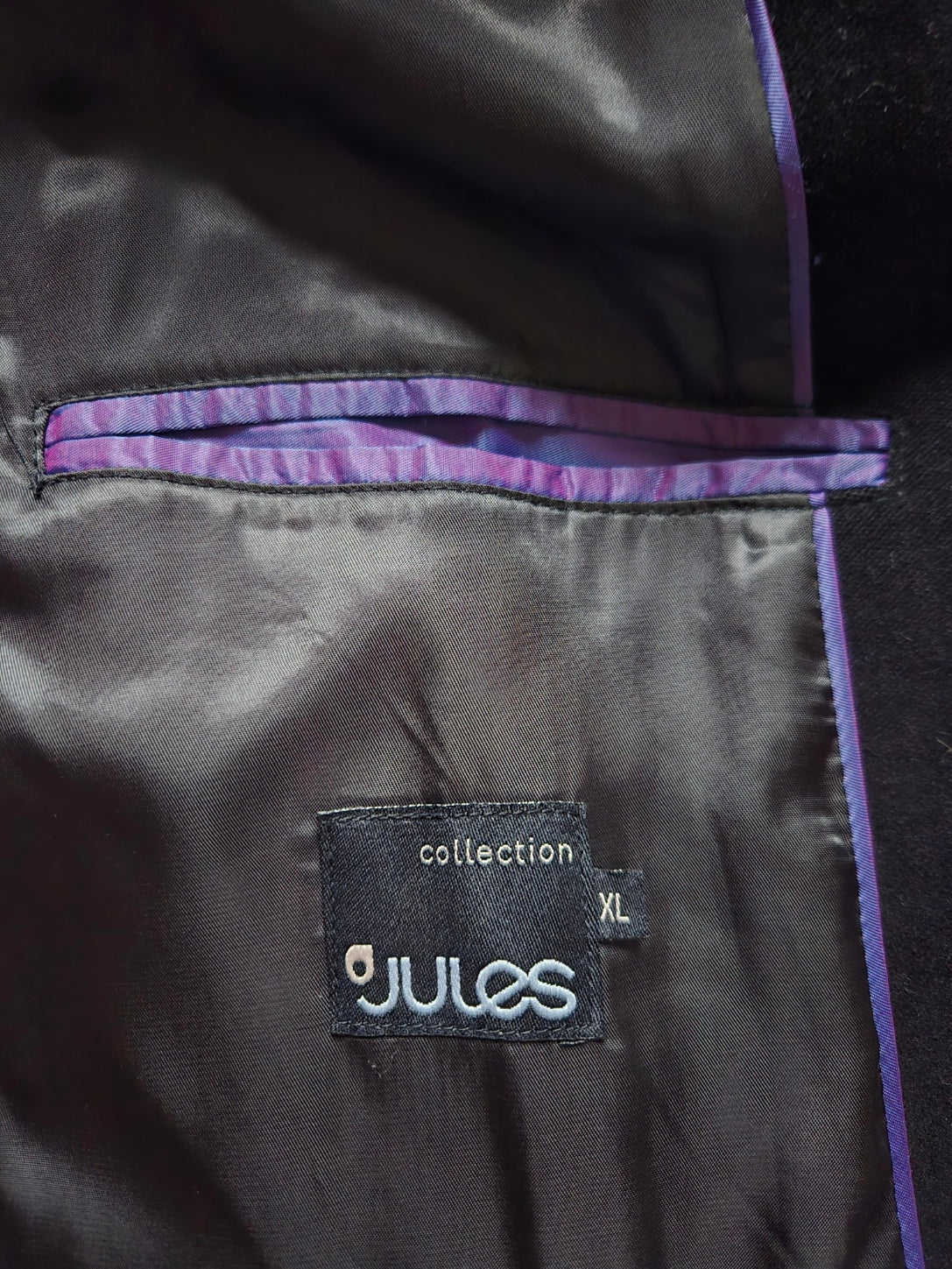 Manteau noir touché velour