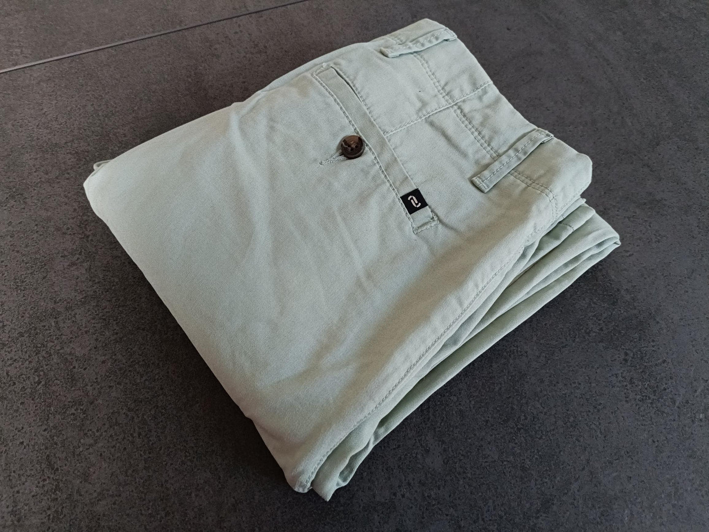 Pantalon chino slim "le parfait by JULES"