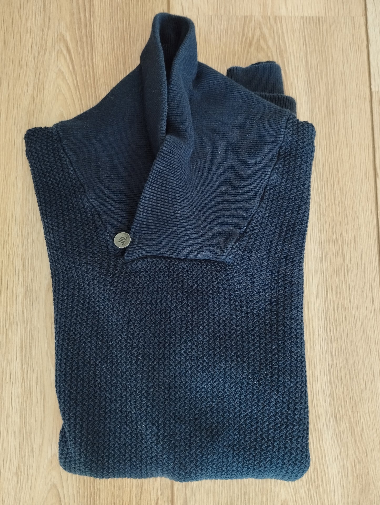 Pull col châle jeu de points