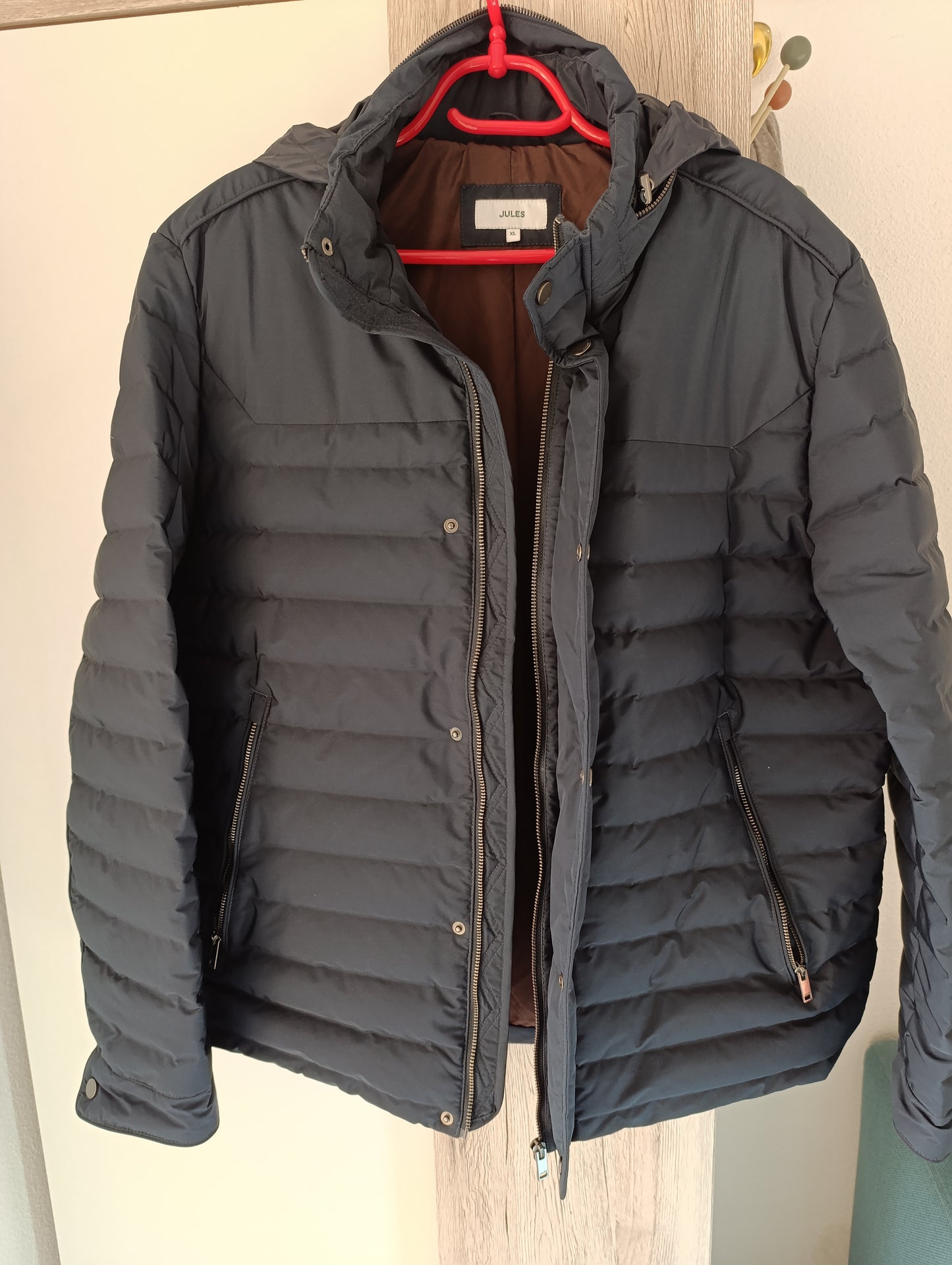 second_hand