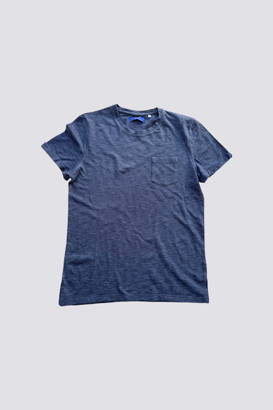 T-shirt bleu