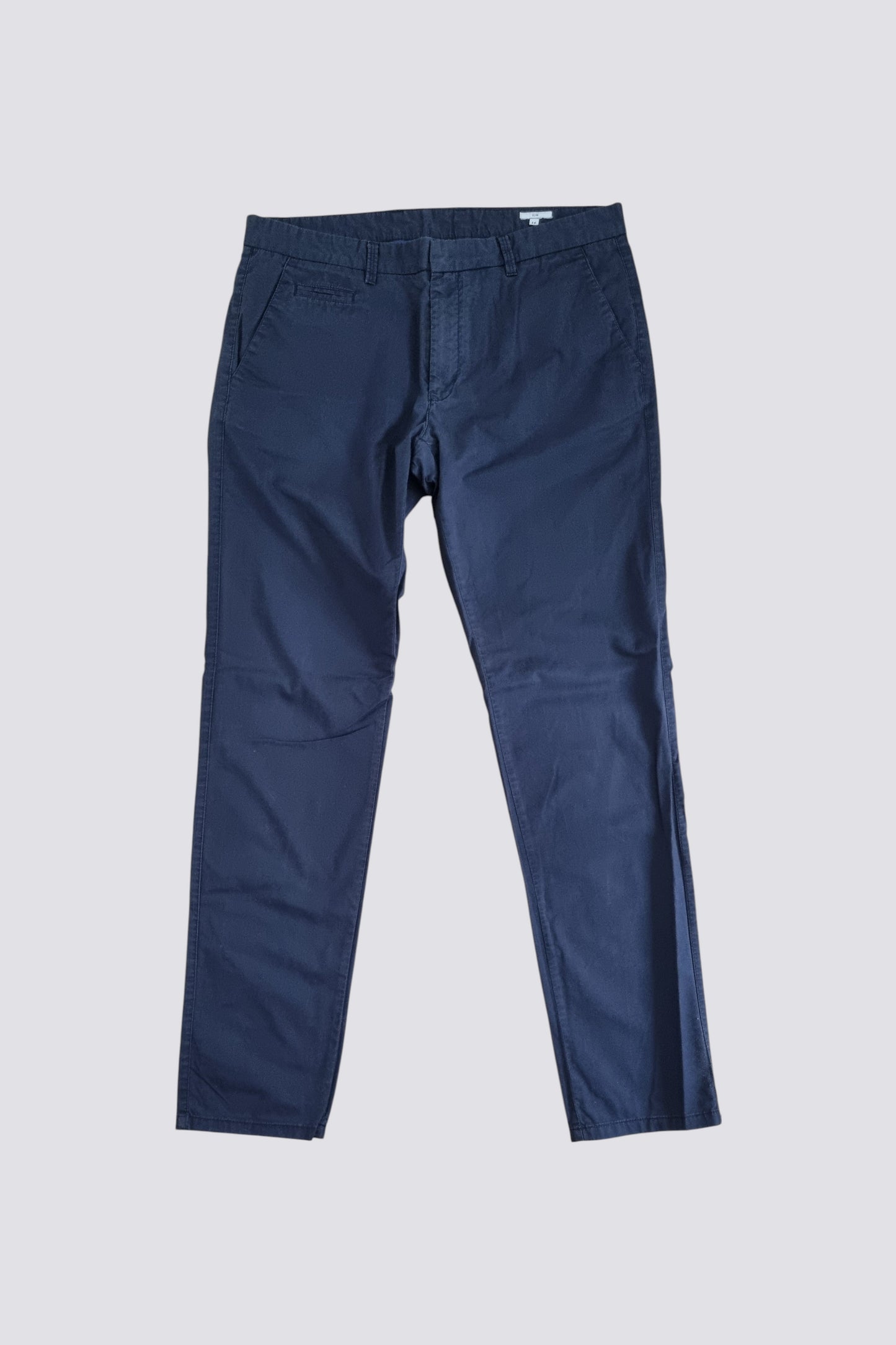 Chino slim reliéfé léger