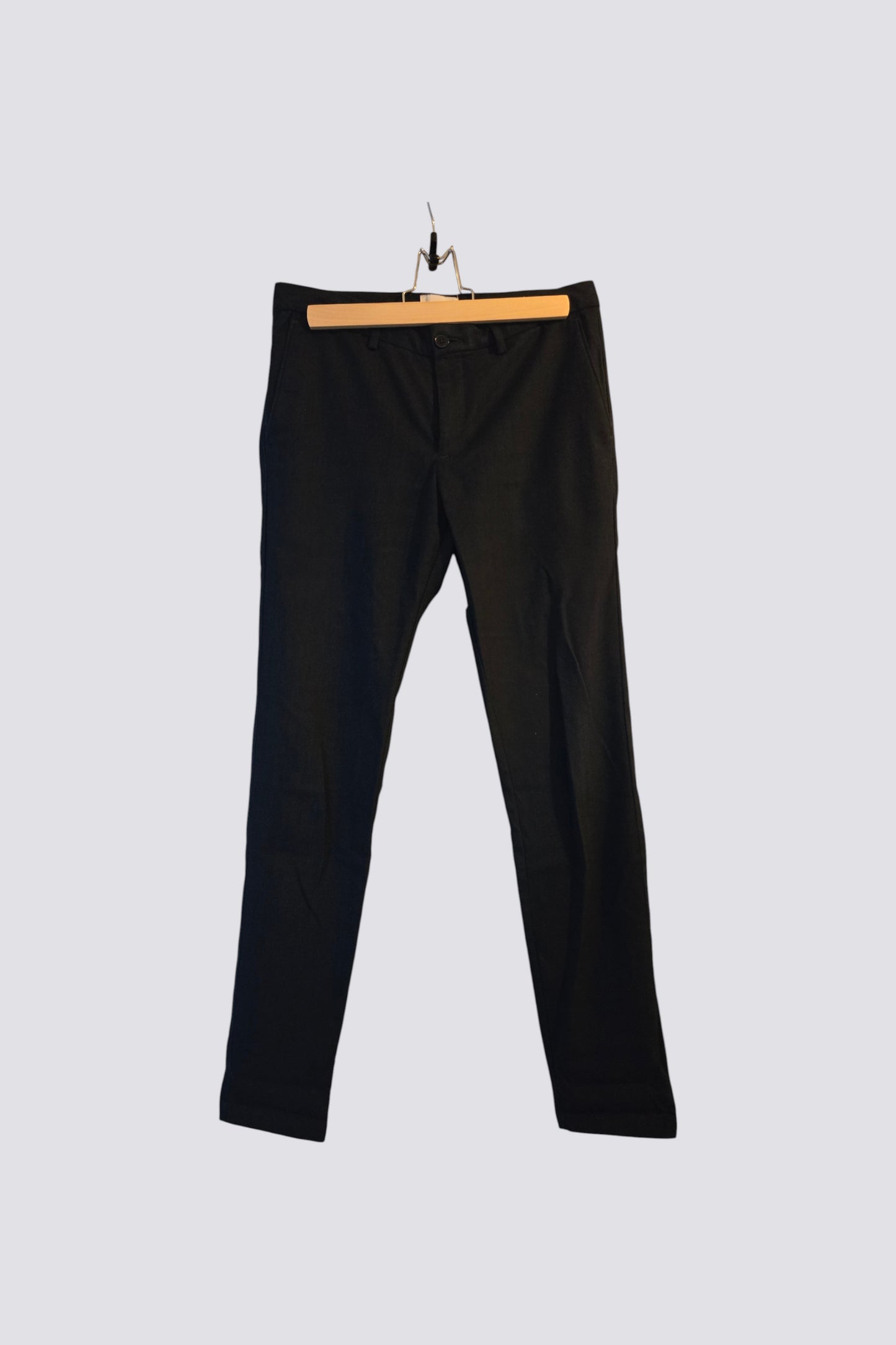 Pantalon chino slim chevron