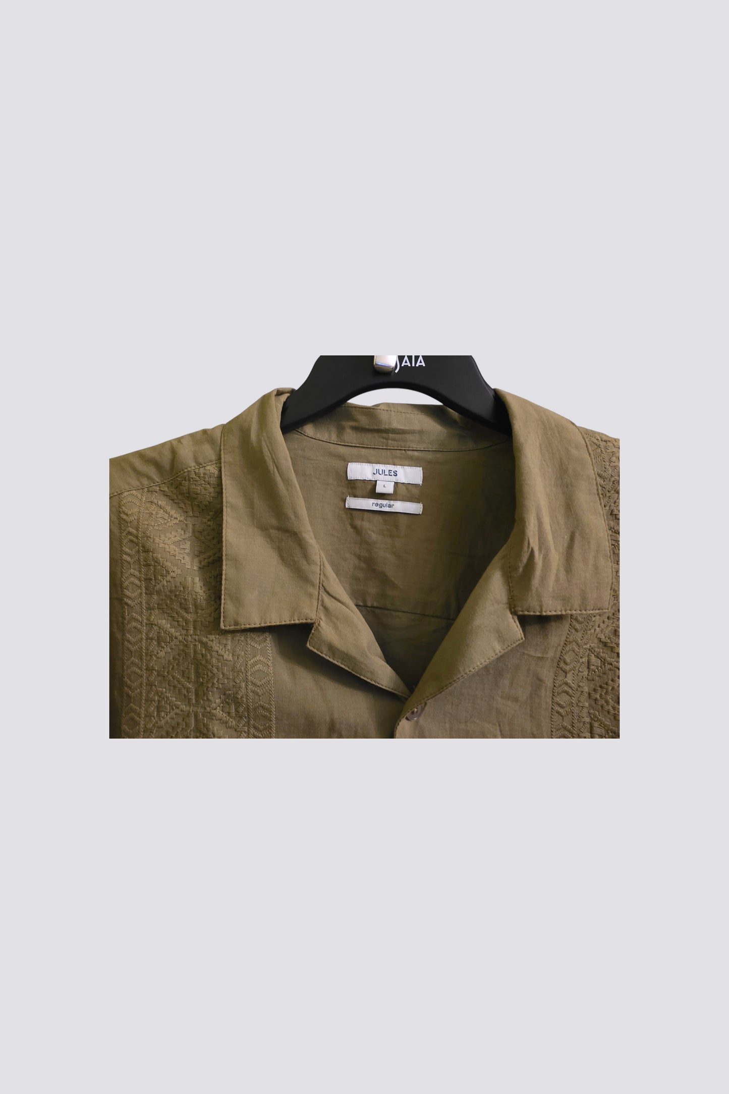 Chemise verte militaire