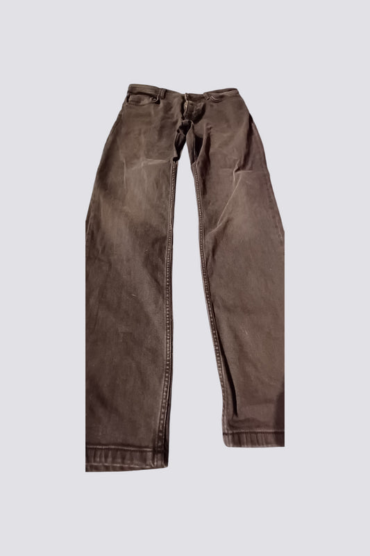 Jean straight noir taille 40