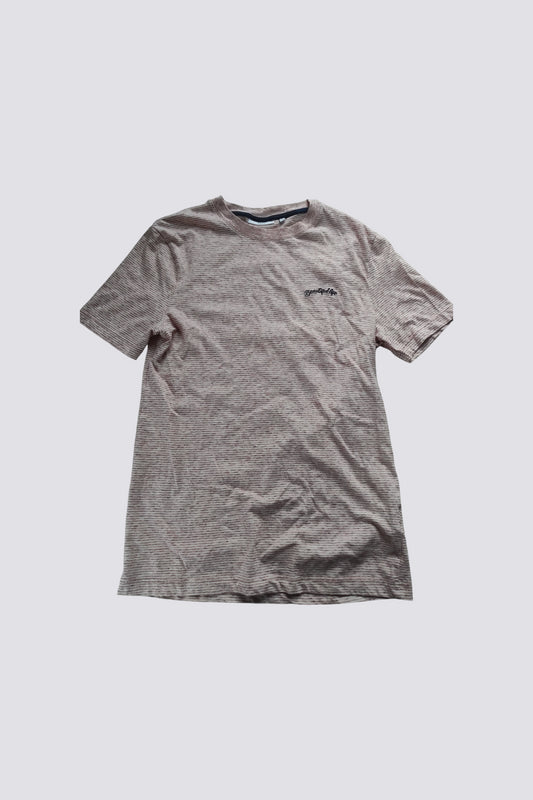 Tee shirt marinière et broderie poitrine