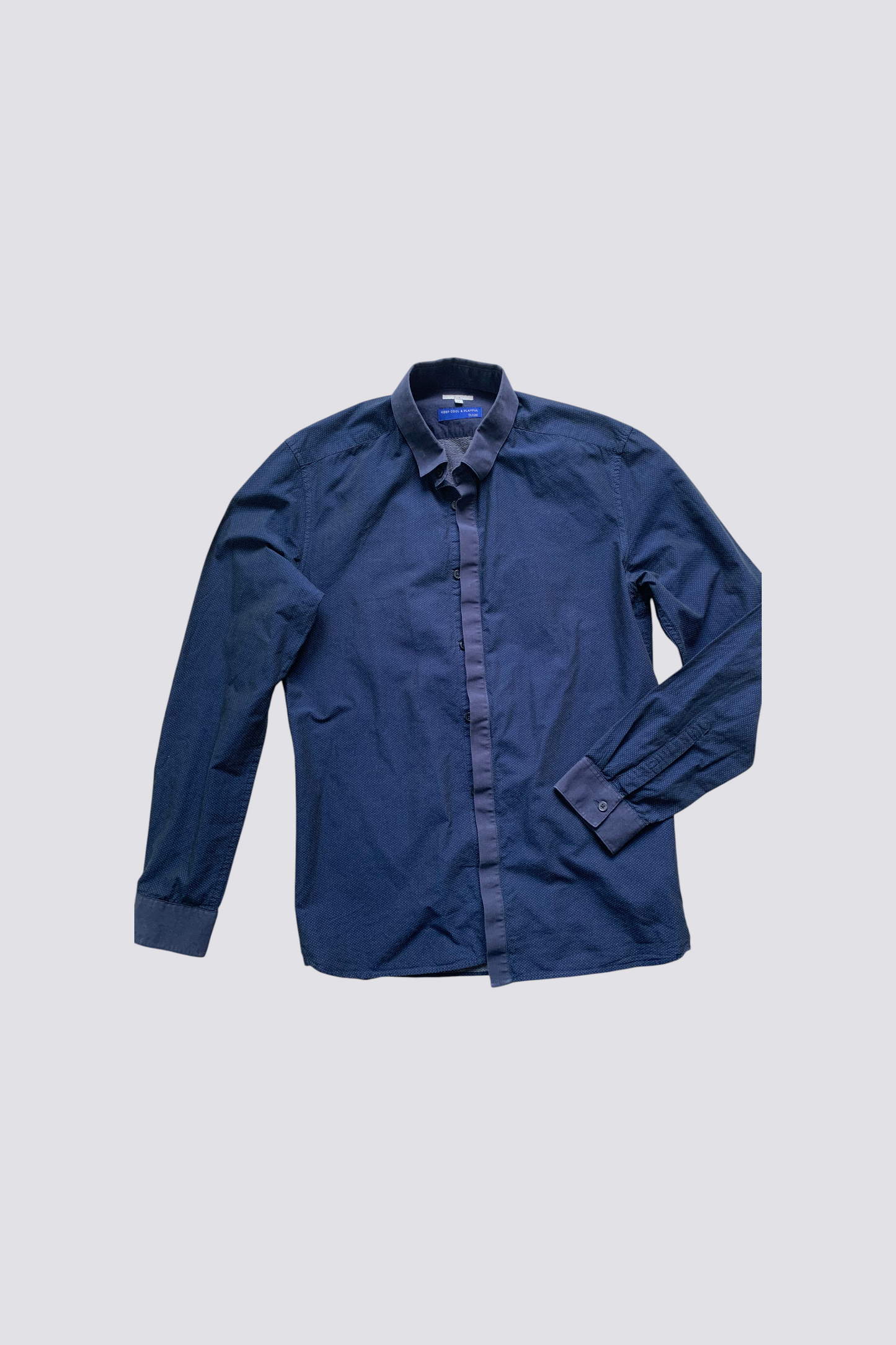 Chemise bleue à petits points blancs Taille M Slim bon état