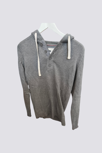 Pull gris capuche