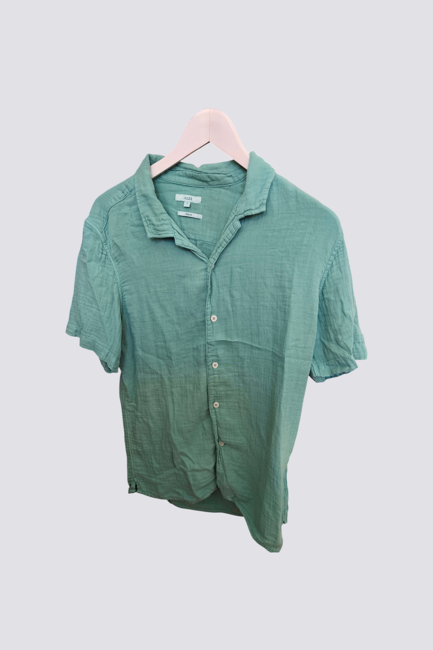 Chemise vert pastel