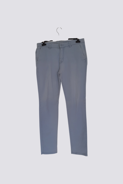 Pantalon bleu ciel t 40