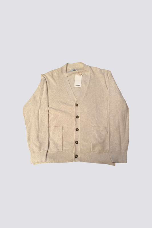 Cardigan Jules neuf, confectionné en coton 100% naturel, doux et respirant.