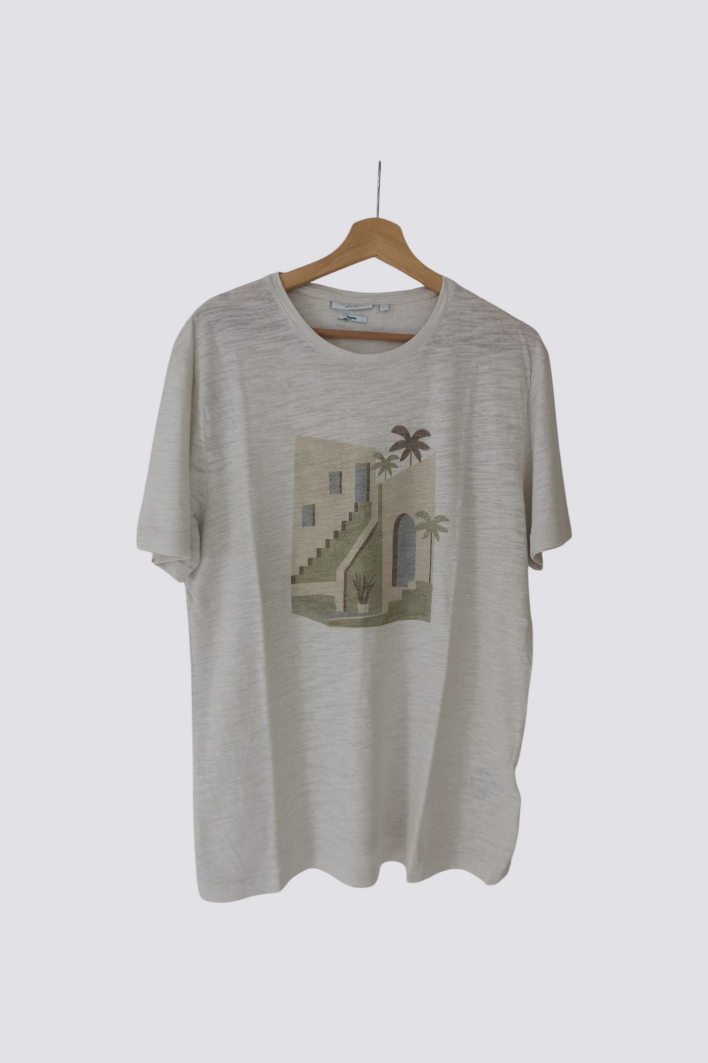 Tee shirt
