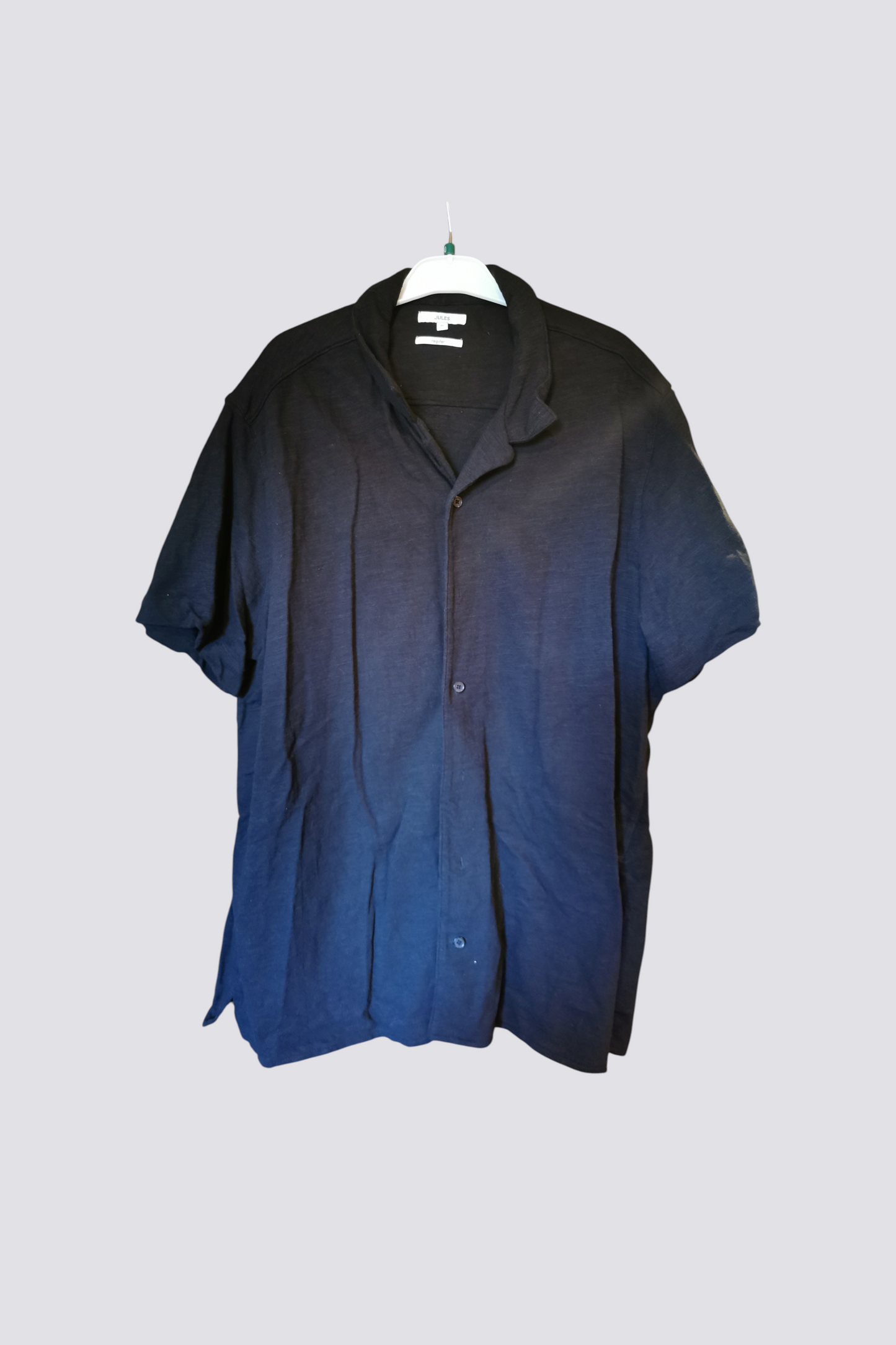 Chemise noire manches courtes es
