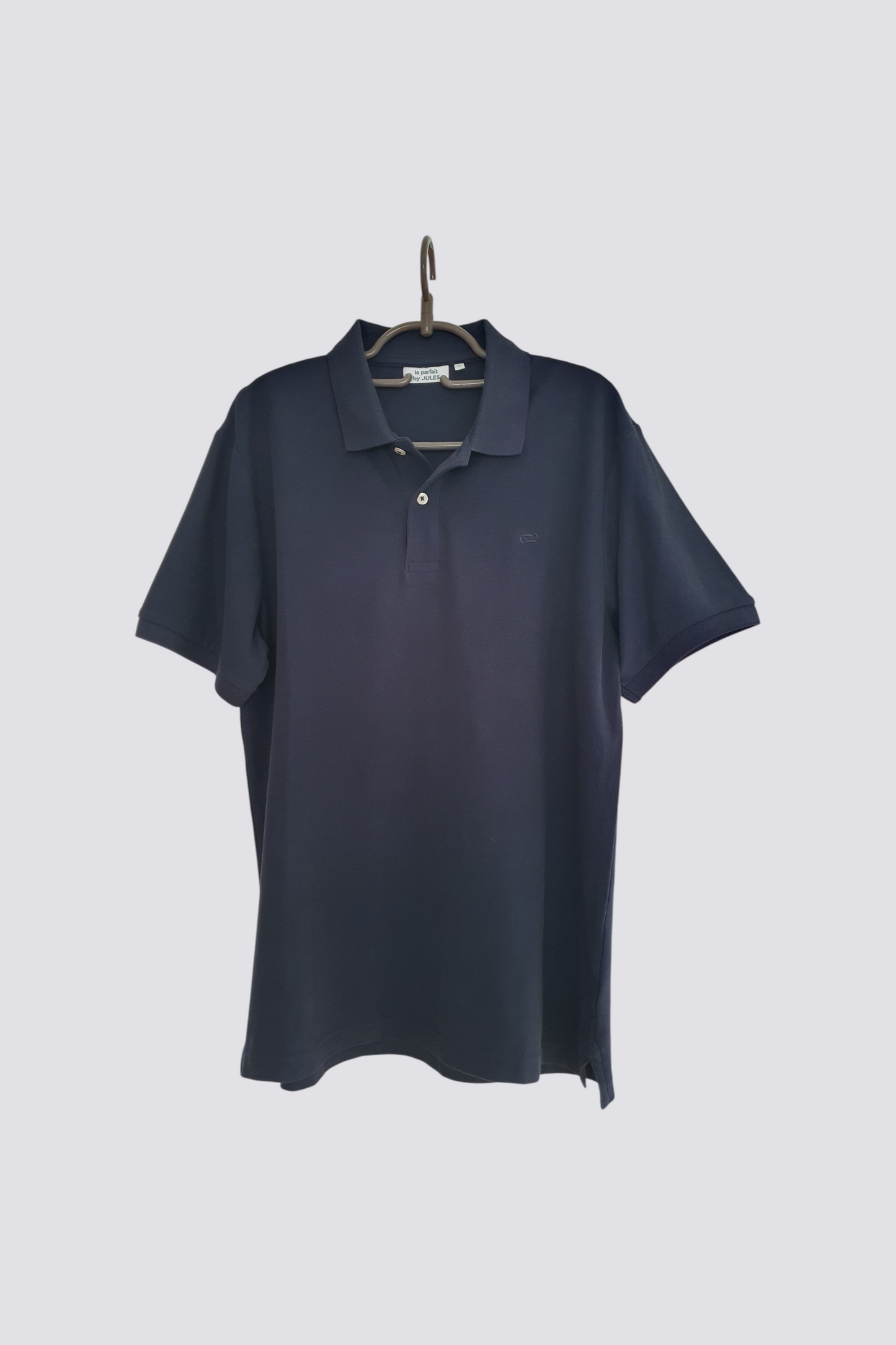 Polo bleu foncé