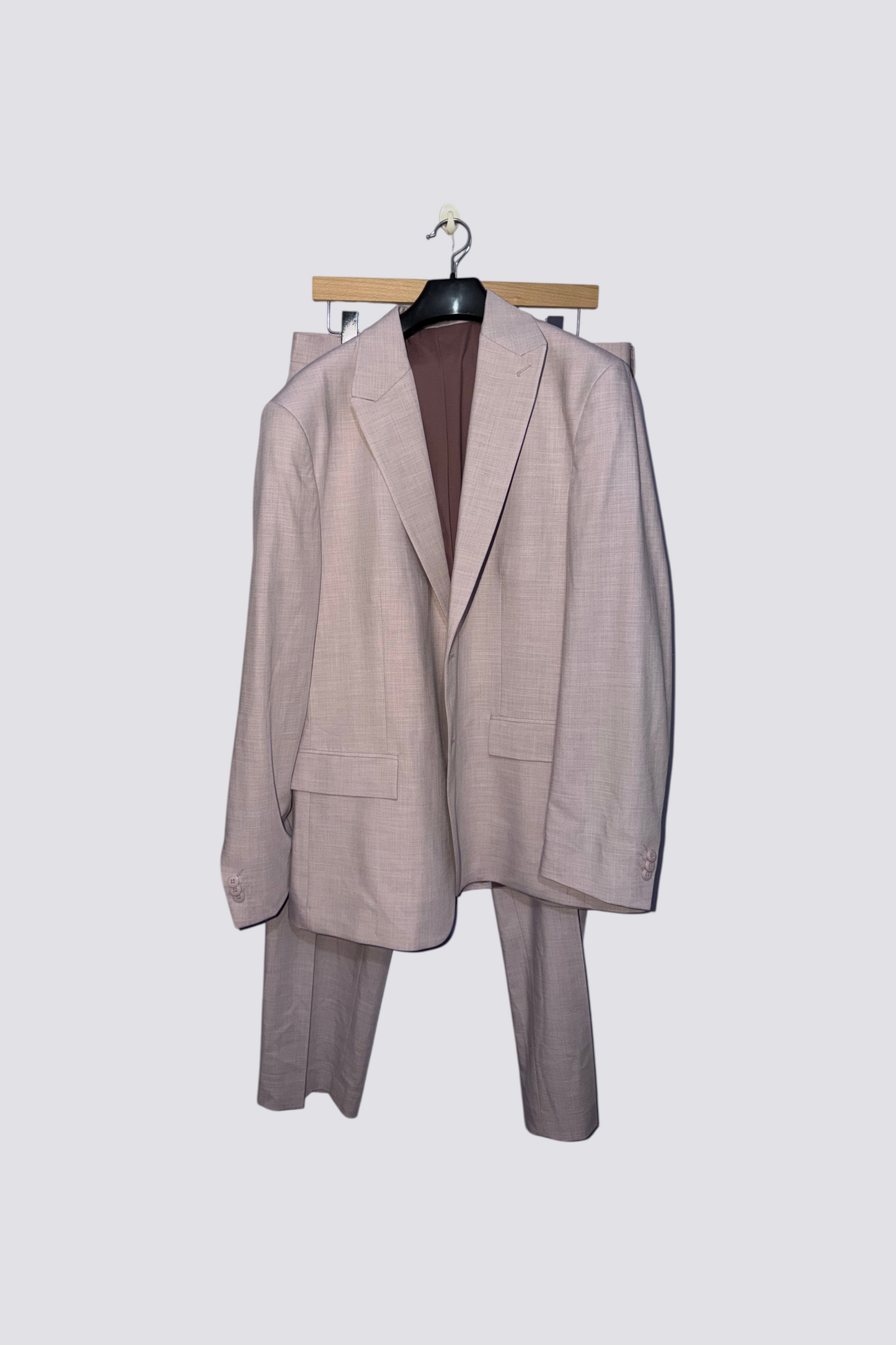 Ensemble de costume rose