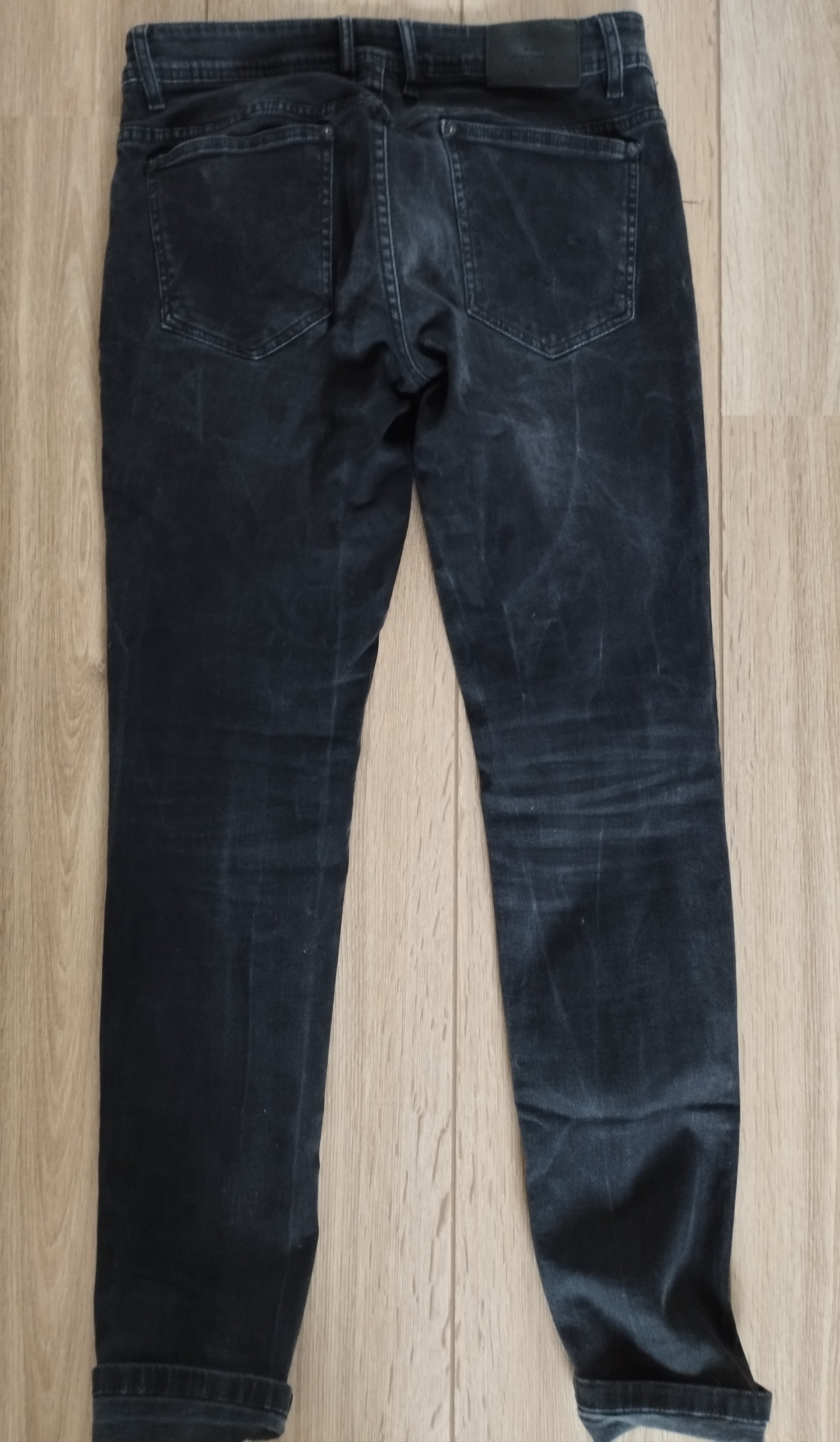 second_hand