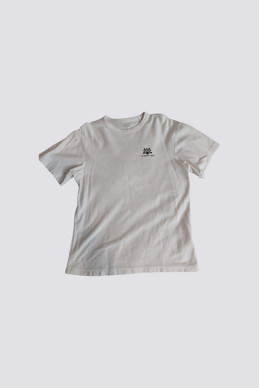 T-Shirt REMAX blanc et a motif