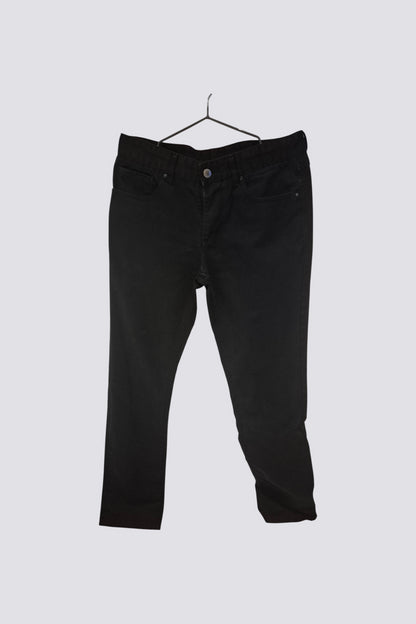Pantalon chino noir taille 38