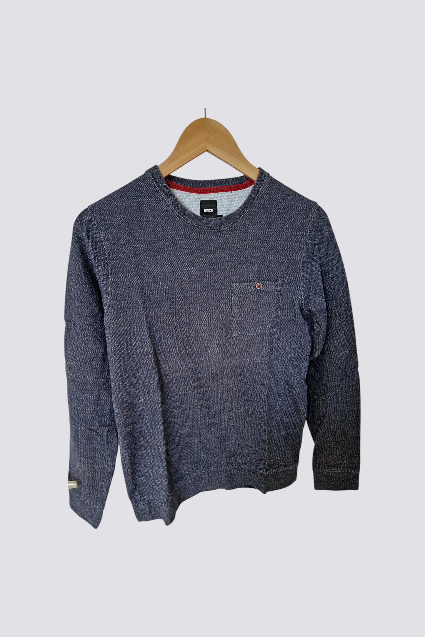 Sweat motifs à chevrons poche poitrine