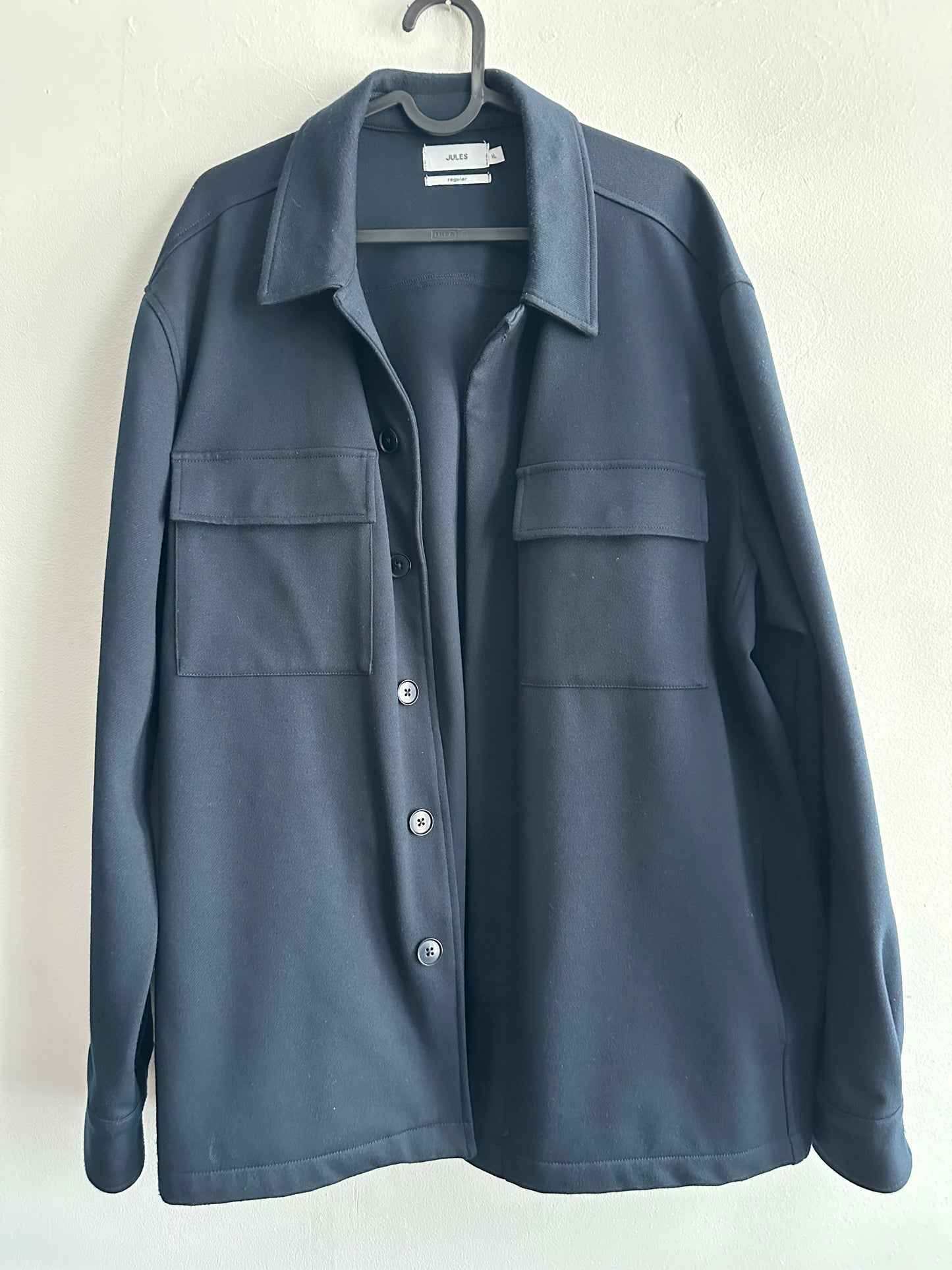 Surchemise regular unie en polyester recyclé