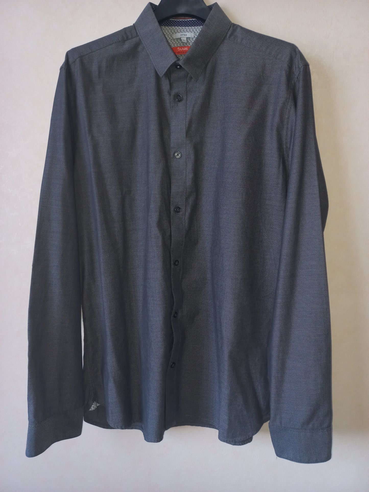 Chemise Reliefée Ajustée