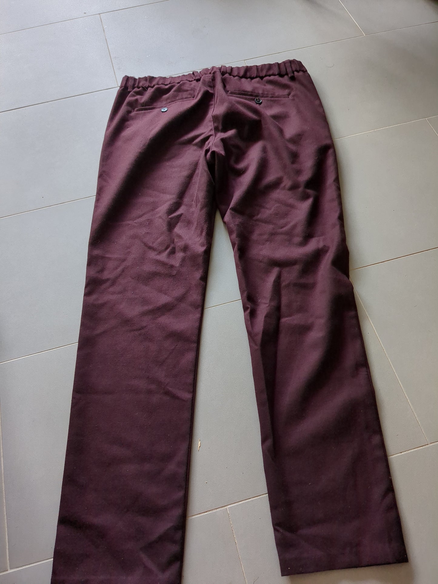 Beau pantalon bordeau