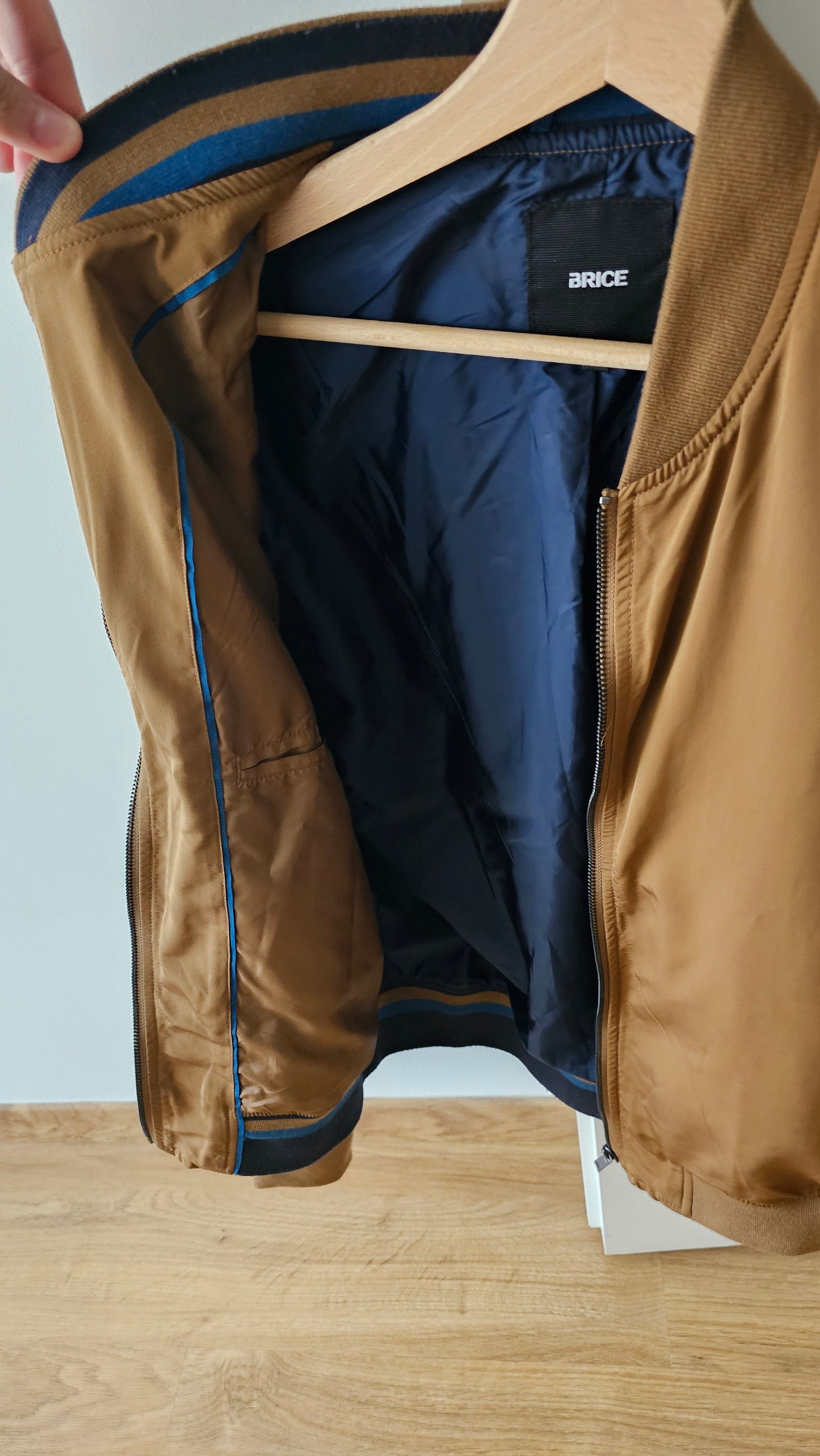 Blouson col teddy bomber