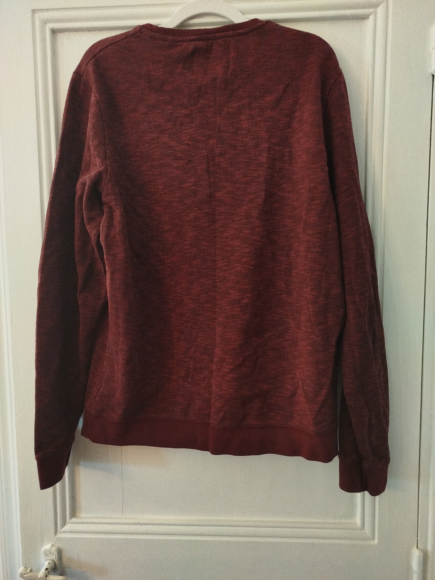 Pull bordeaux, Jules Keep cool & Playful. 33% polyester 67% coton