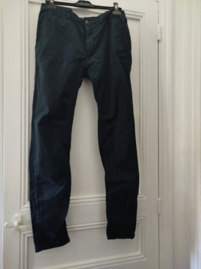 Pantalon skinny bleu foncé 98% coton 2% elasthane