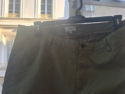 Bermuda vert militaire