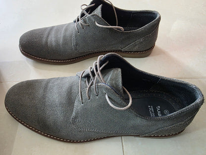 Chaussures nubuck grises