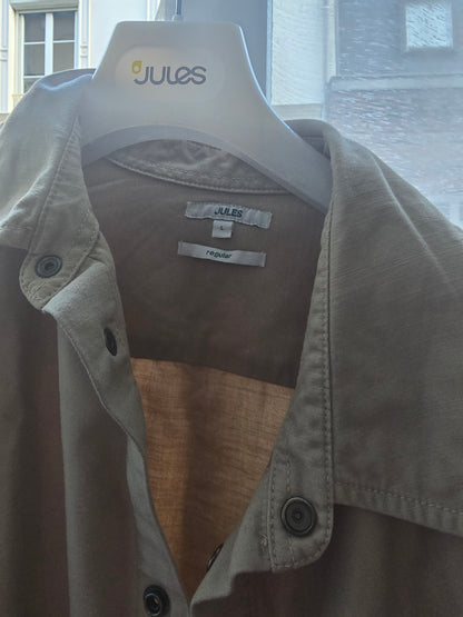 Chemise