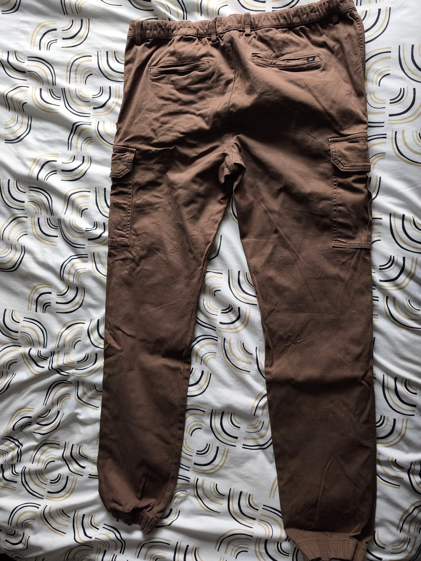 Pantalon cargo