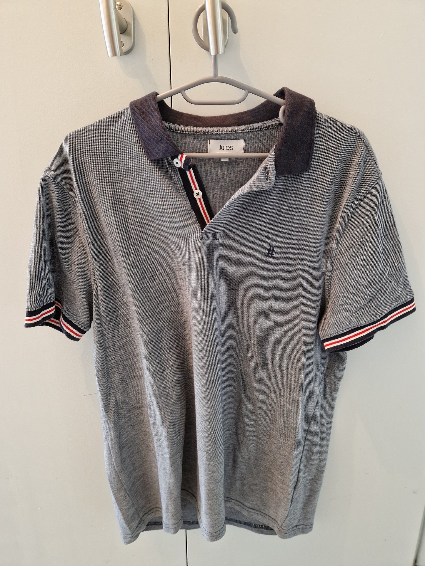 Polo gris