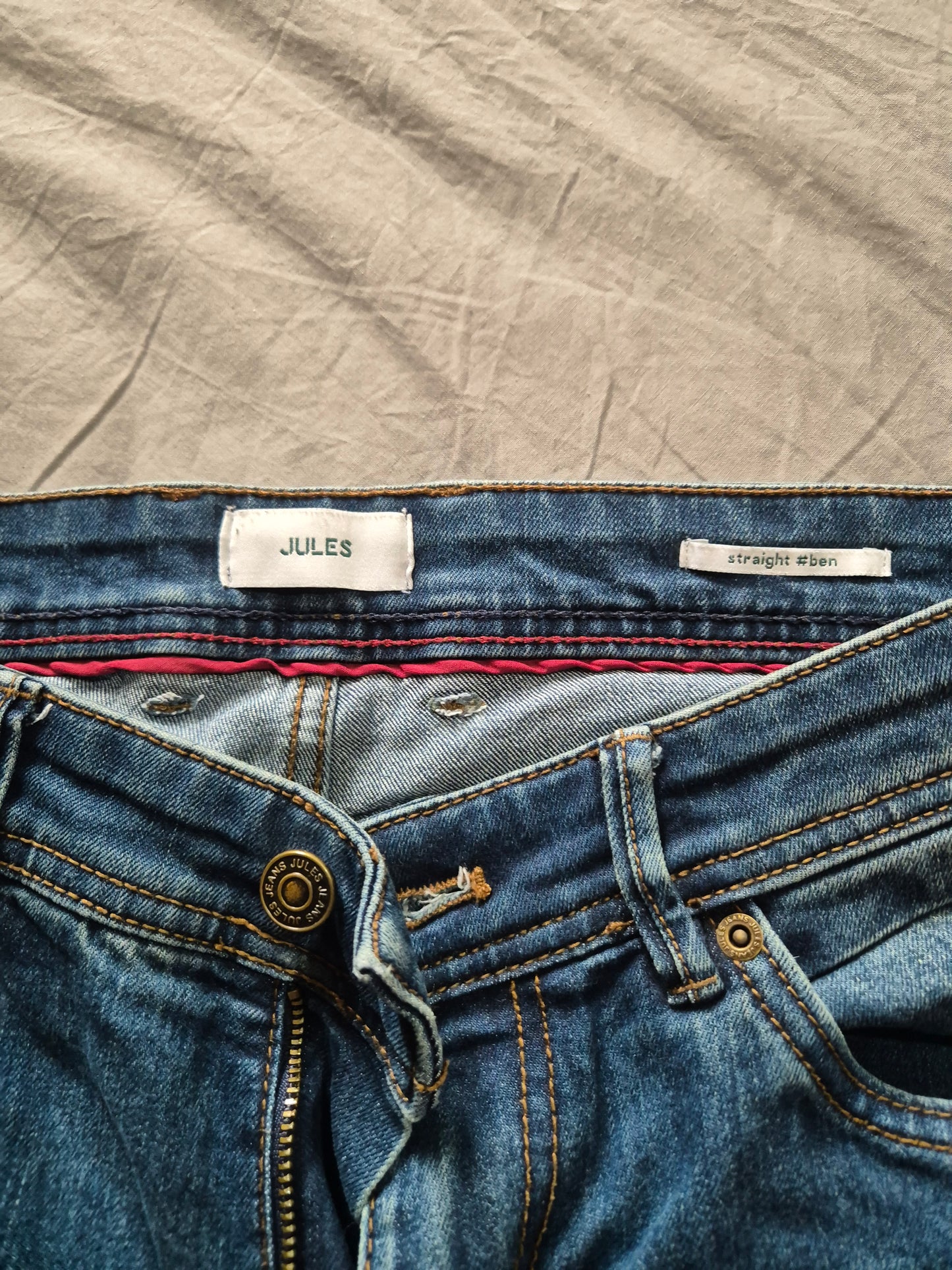 Jean straight en coton et polyester recyclés