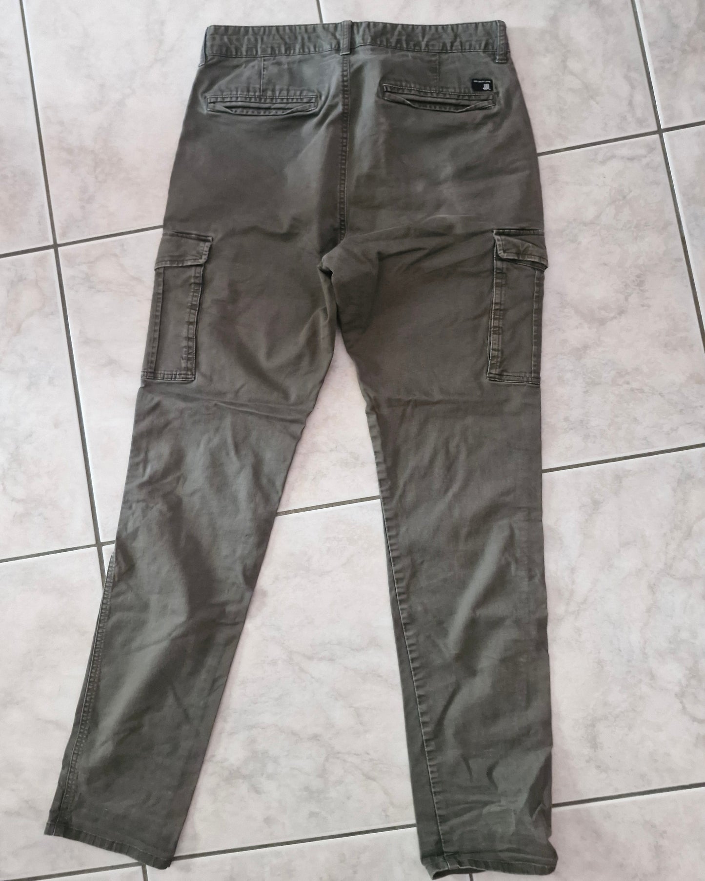 Pantalon cargo