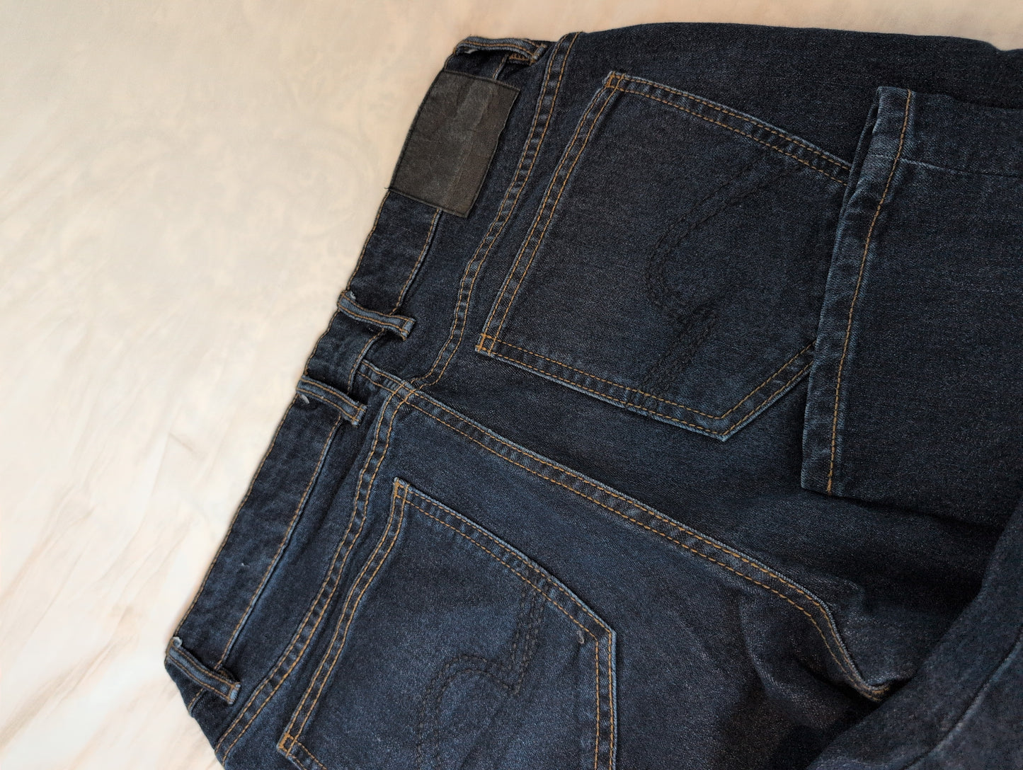 Jean regular en coton et polyester recyclés