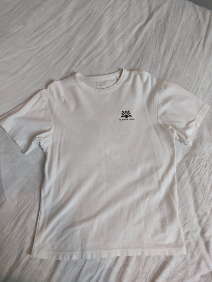 T-Shirt REMAX blanc et a motif