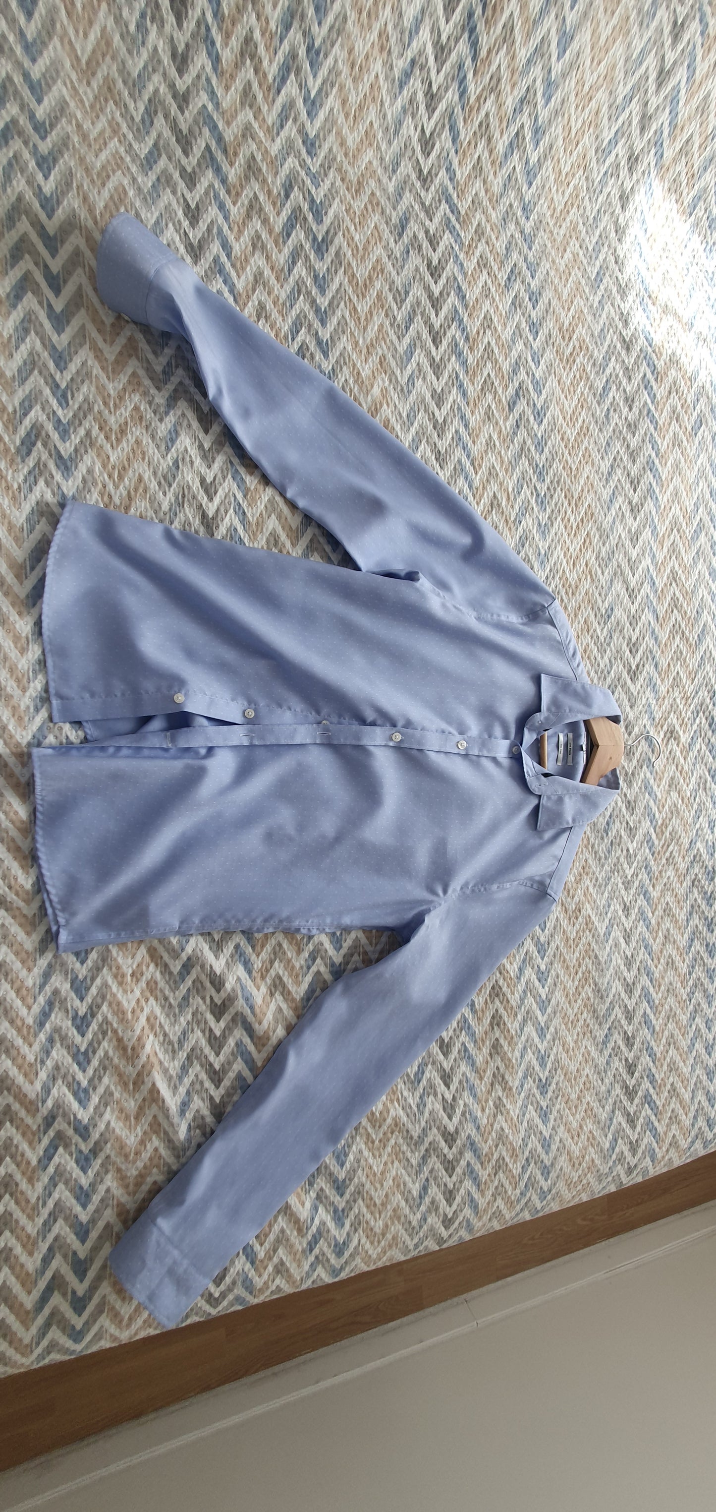 Chemise