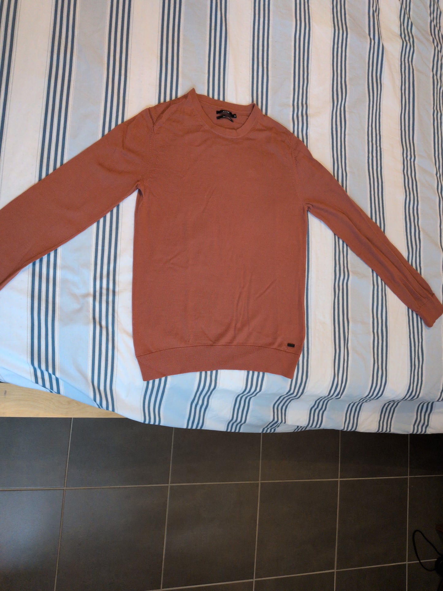 Pull à col rond en laine mérinos