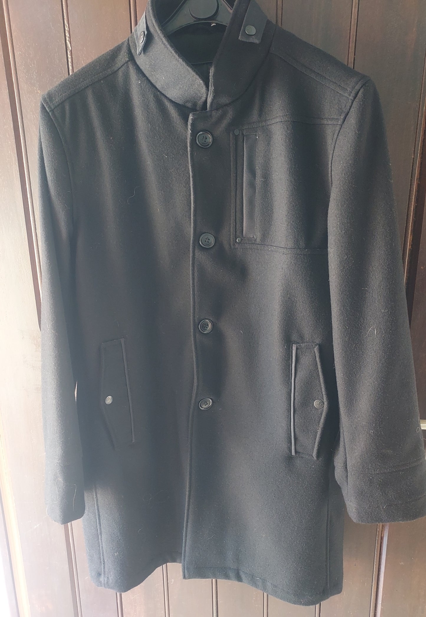 Par-dessus noir classe